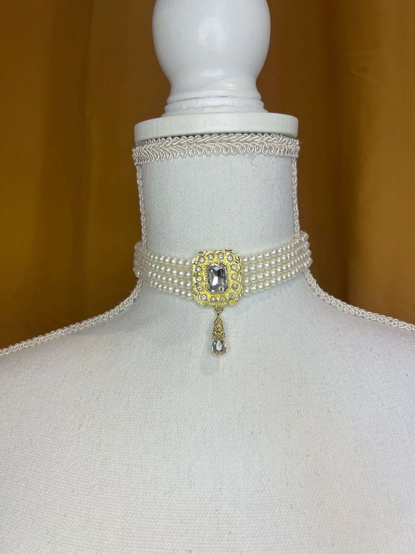 Collier