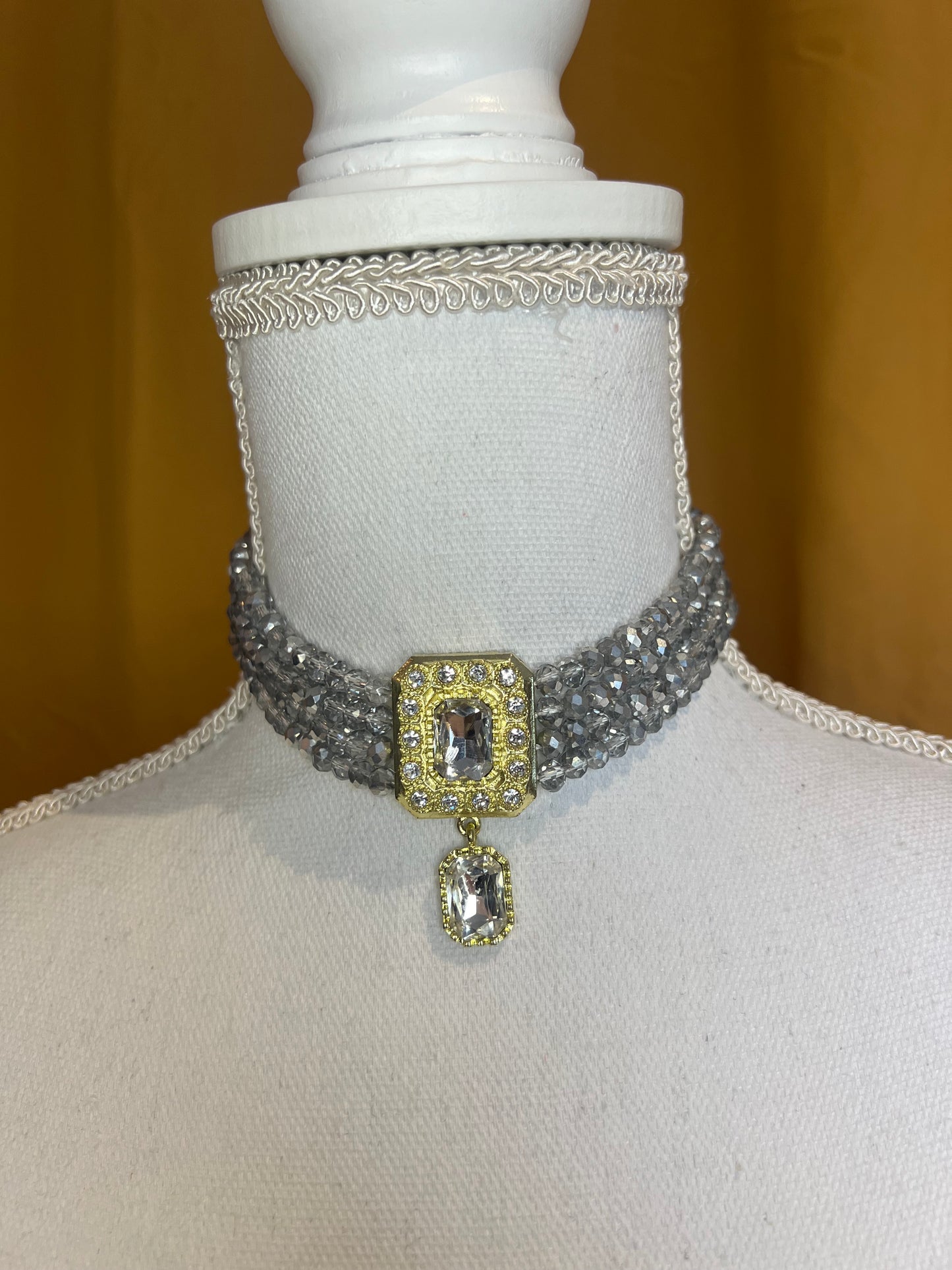 Collier
